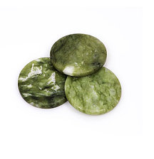 Камень массажный - жадеид зеленый (6 х 6 х2 см.)